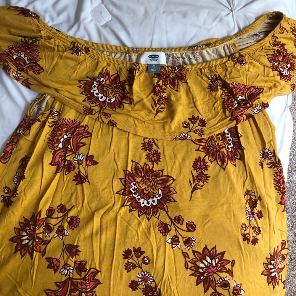 Old Navy off shoulder top